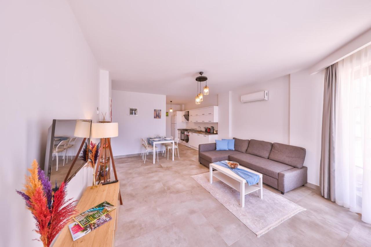 Goekyuezue Suit Apart Kaş Exterior photo