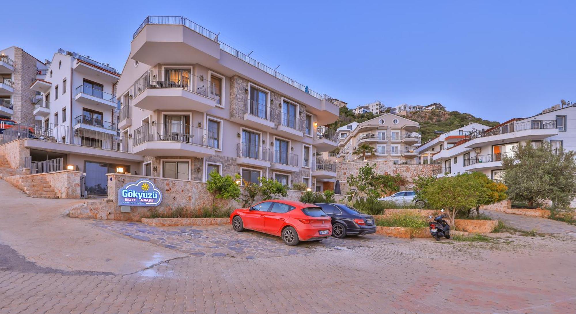 Goekyuezue Suit Apart Kaş Exterior photo